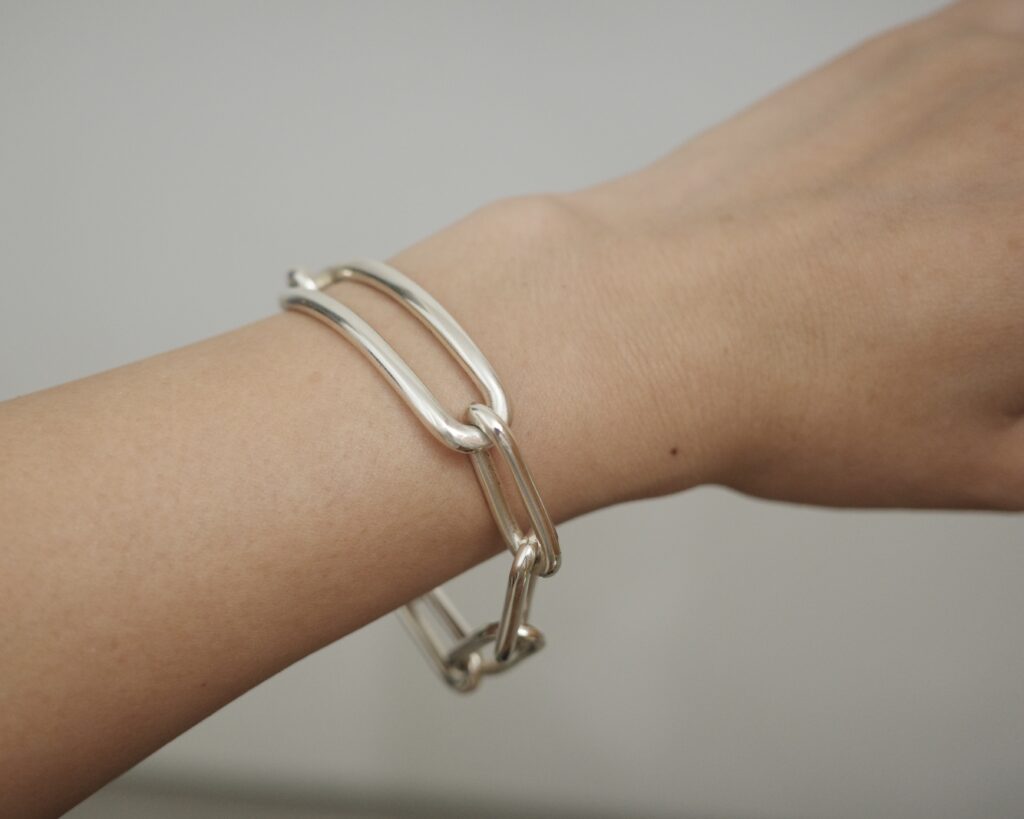 Blanc Irisのブレスレットをご褒美買い | LEE