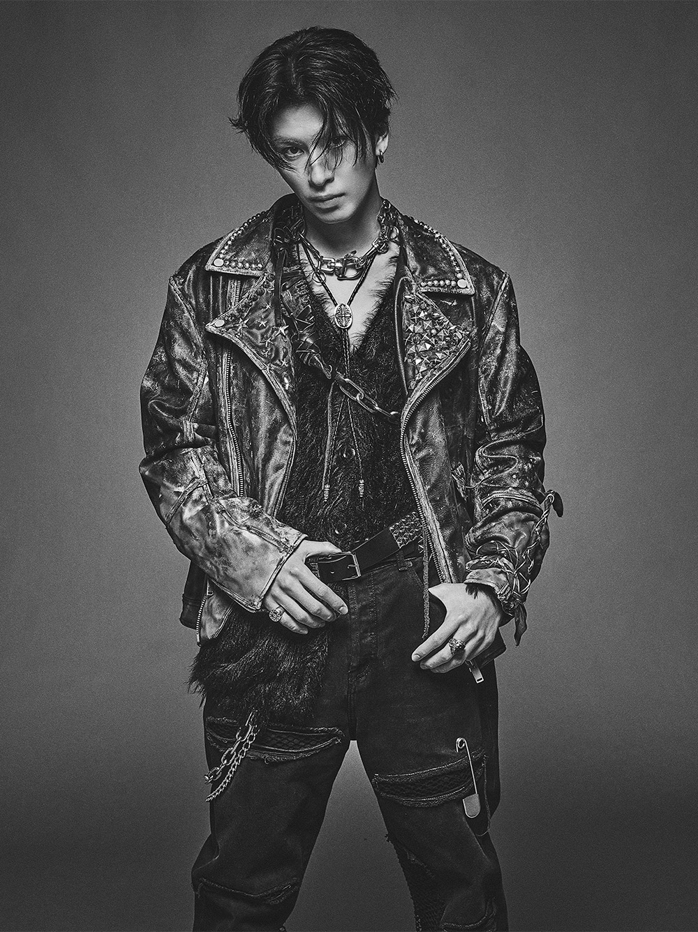 長谷川慎 | ARTIST | LDH - LOVE + DREAM + HAPPINESS TO THE WORLD -