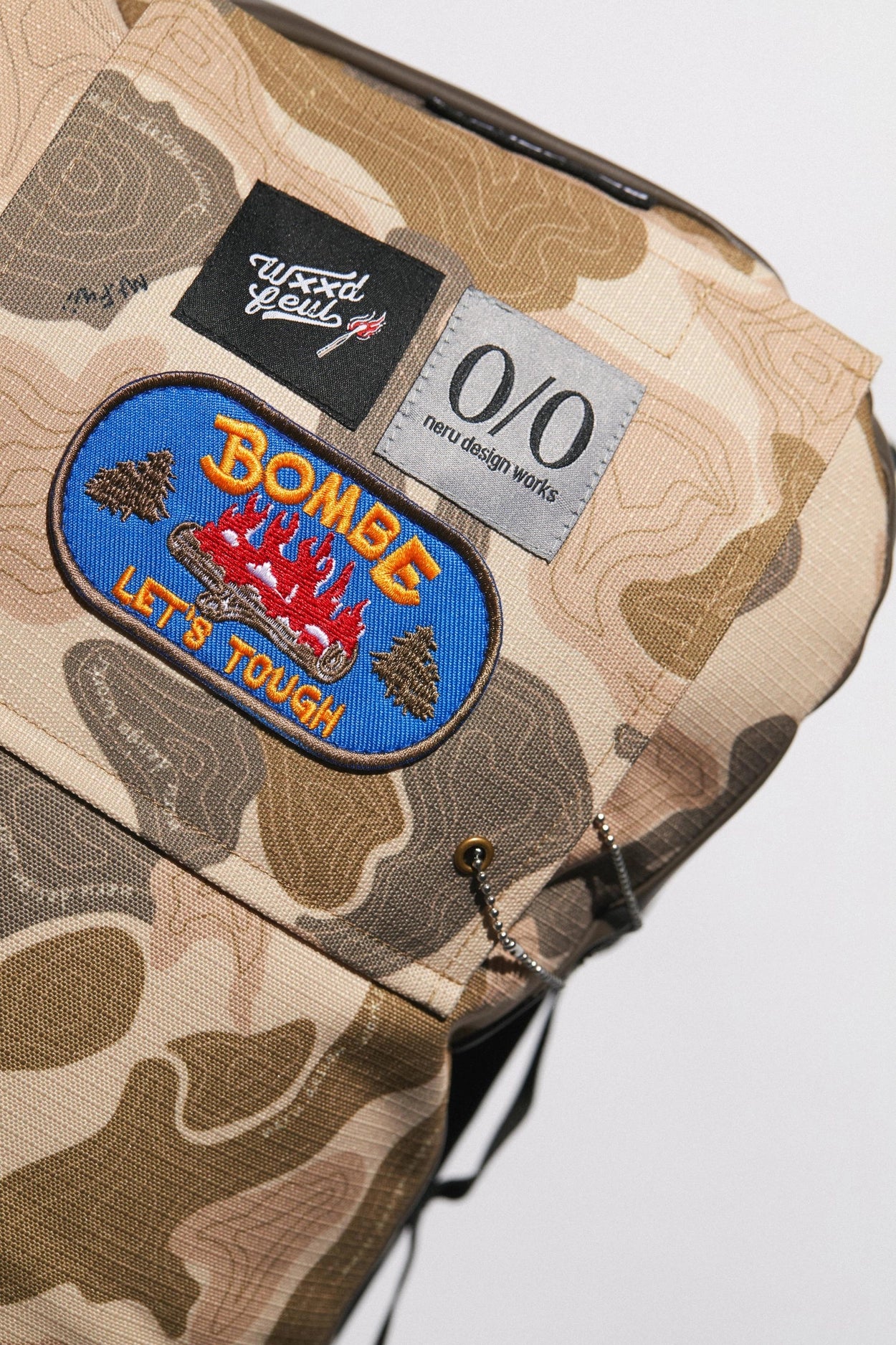 ネルデザインワークス　ボンベ クッション マット トポカモ グレー 希少 レア 受注商品 6/21締切>BOMBE neru design works ver – LOG