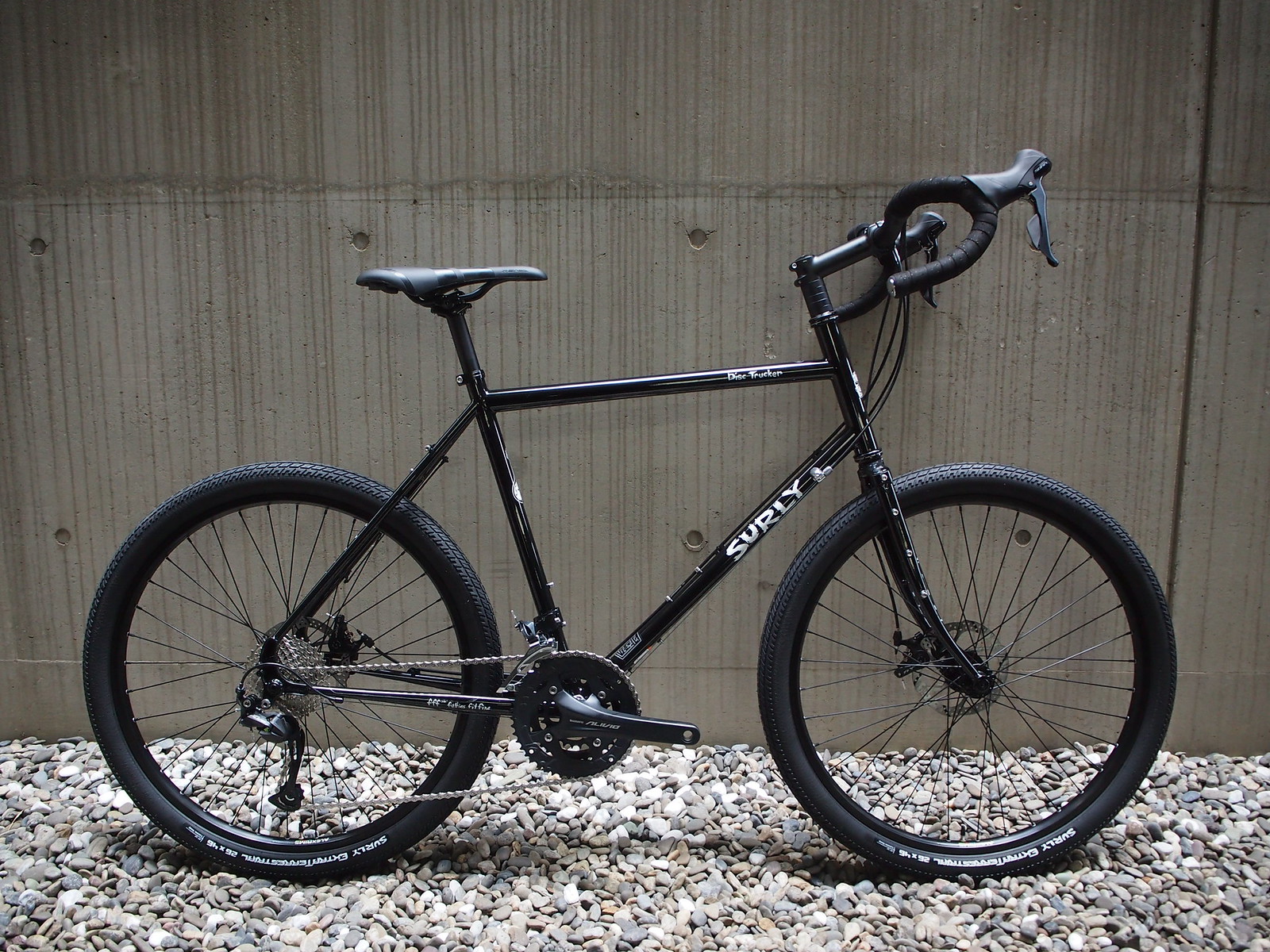 SURLY Disc Trucker グラベルロードバイク ※直接引渡しのみ SURLY Disc