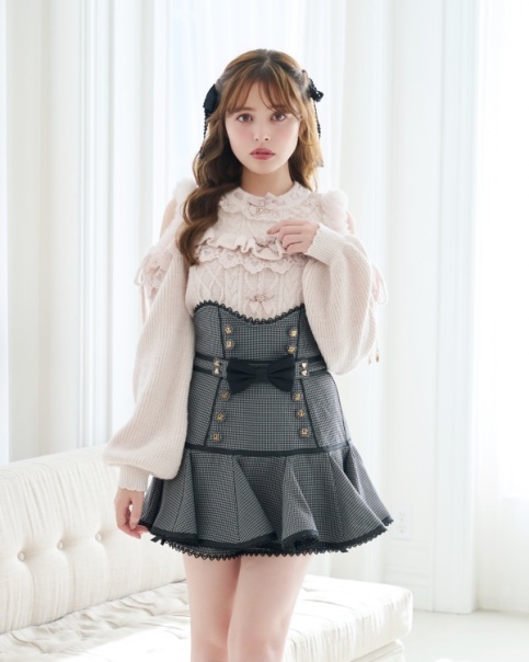 ハイウエストパイピングスカパン ｜ LIZ LISA（リズリサ）公式通販