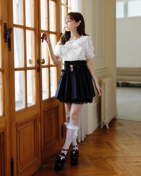 メニーリボンサーキュラースカート ｜ LIZ LISA（リズリサ）公式通販