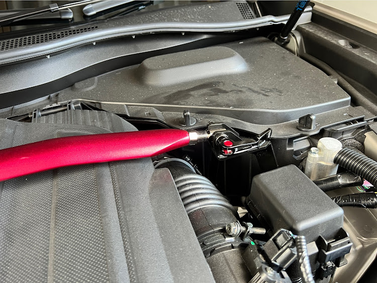 CX-60のCX-60・タワーバー取付・タナベに関するカスタム事例｜車の