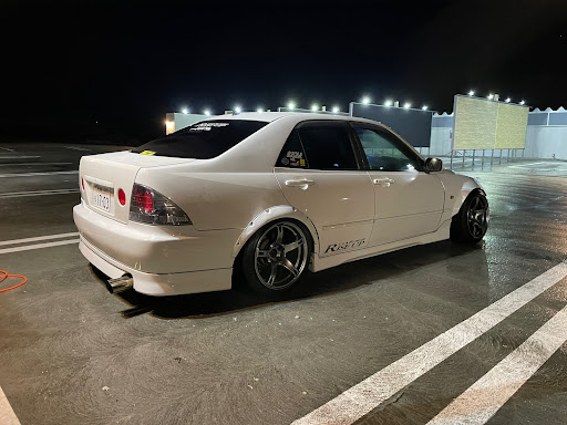 アルテッツァのワンオフパーツ・DIY・デュアルマフラー・空タイコ