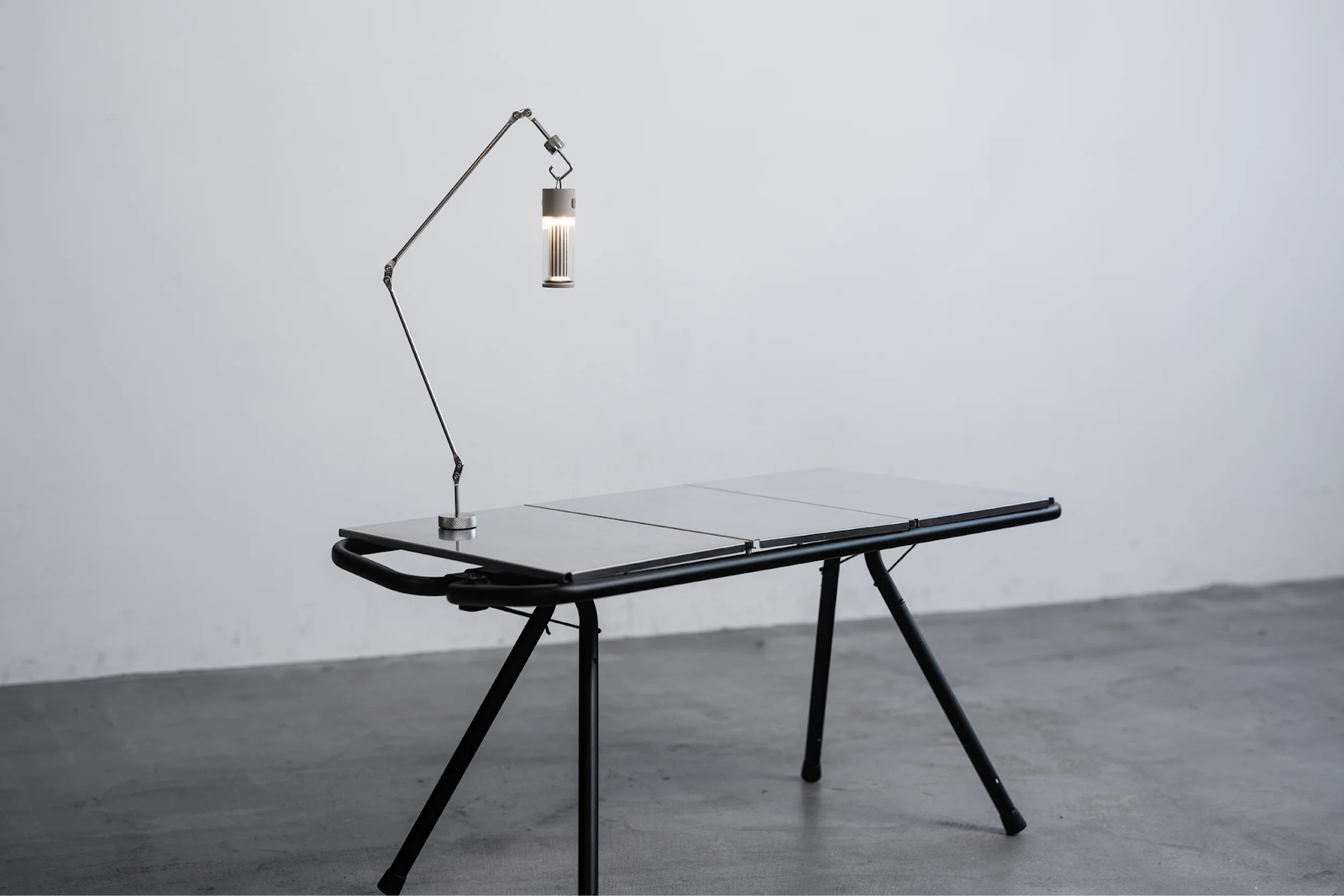 MFT マルチフレームテーブル カスタマイズ事例：キャンプサイトを自由