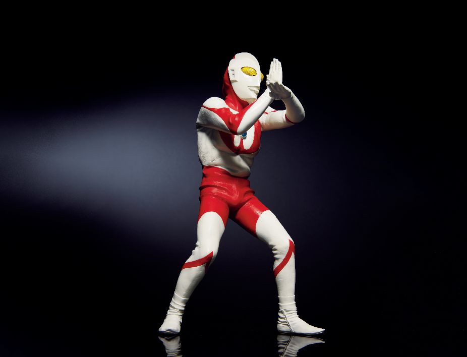 空のヒーロー「JAL」特別カラー採用の「ウルトラマン フィギュア