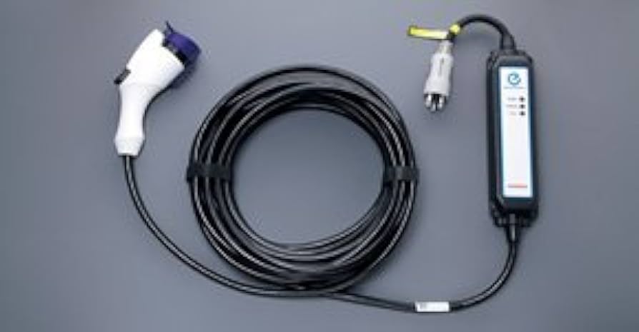 Amazon.co.jp: オプションリーフ用 充電ケーブル 200V 3m AZE0 H22.12