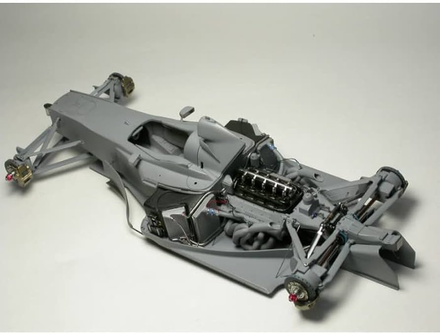 Amazon | トップスタジオ 1/20 フェラーリ F1-2000 スーパー