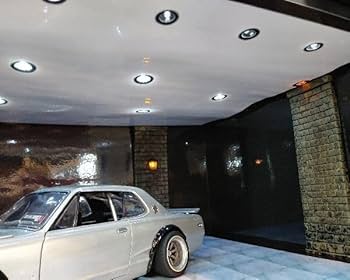 Amazon | ○ディスプレイケース ガレージ ショールーム風ジオラマ 1/18