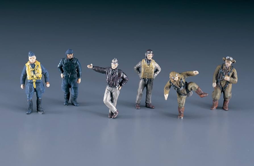 Amazon | FALLER ハセガワ 1/72 日本陸軍 第二次世界大戦 パイロット