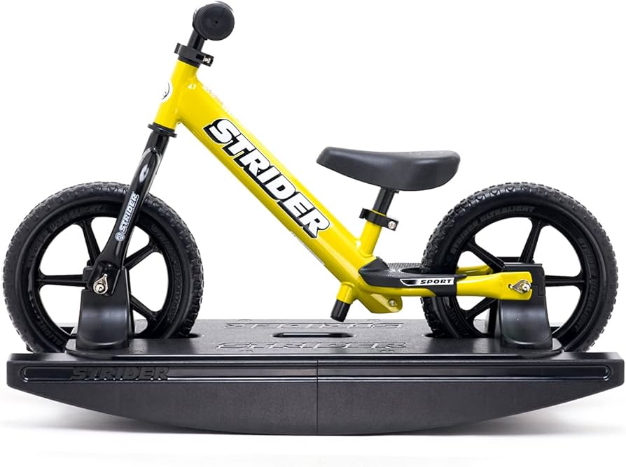 ストライダー 12インチ イエロー ストライダースポーツモデル（全7色