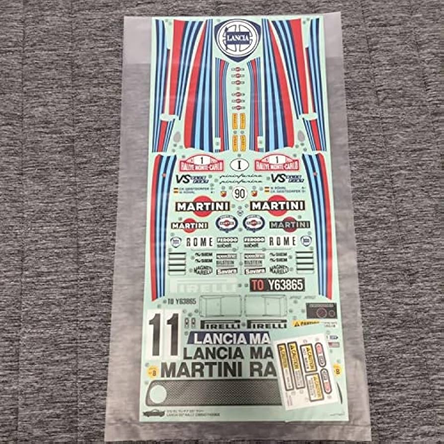 Amazon.co.jp: TAMIYA ランチア 037 ラリー マルティーニ LANCIA
