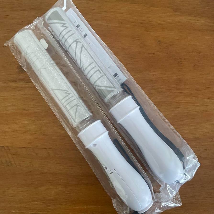 M!LK カラーチェンジ ペンライト energy 訳アリ品 M!LK カラチェン