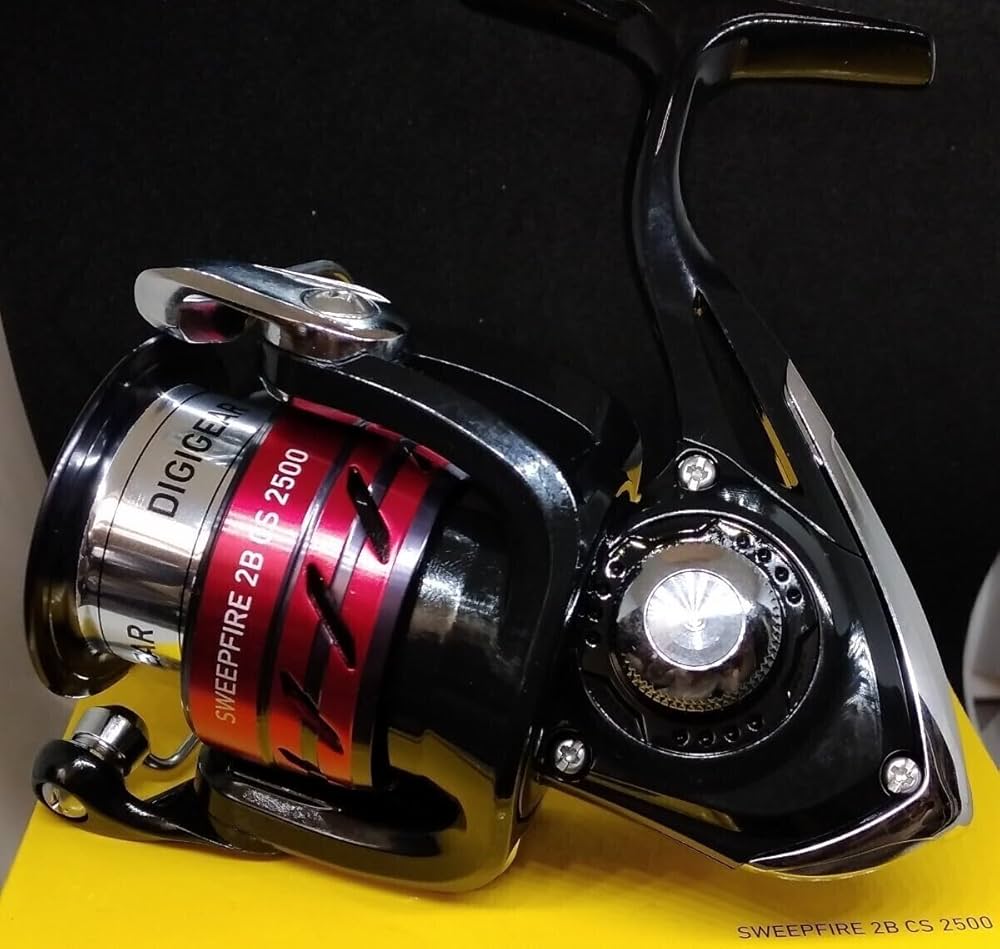 Amazon | 2500番DAIWA ダイワ リール スピニングリール 海外モデル