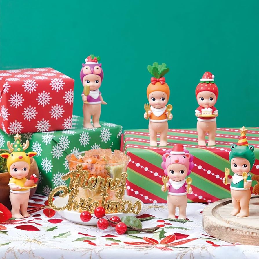 Amazon.com: figurine Christmas Dinner - SONNY ANGEL : Toys & Games