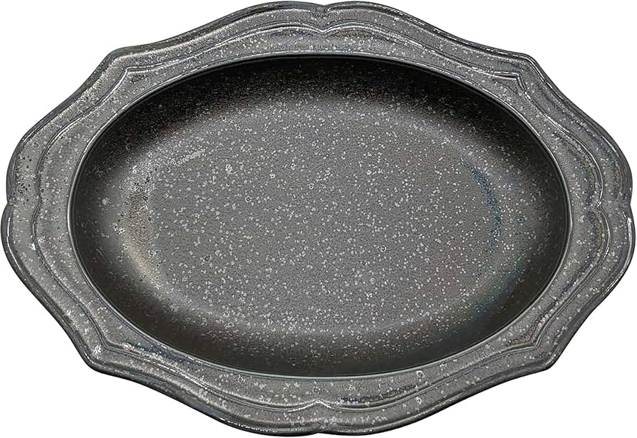 Amazon｜美濃焼 アンティーク風 楕円形のお皿 「 cadre 」 パスタ皿