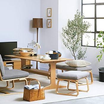 無印 リビングでもダイニングでも使えるテーブル オーク材