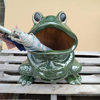 Amazon.co.jp: 陶器傘立て 難有 殿様カエル グリーン オブジェ 縁起物