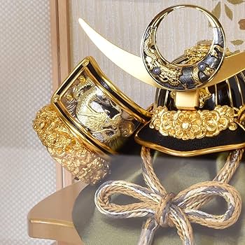 Amazon | 五月人形 コンパクト ケース入り 兜 上杉 上杉謙信 5月人形