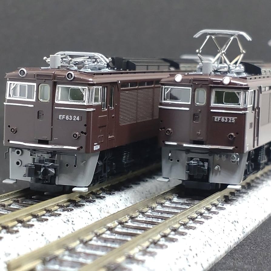 Amazon.co.jp: TOMIX 98922 EF63 電気機関車（24 25号機 茶色）限定品