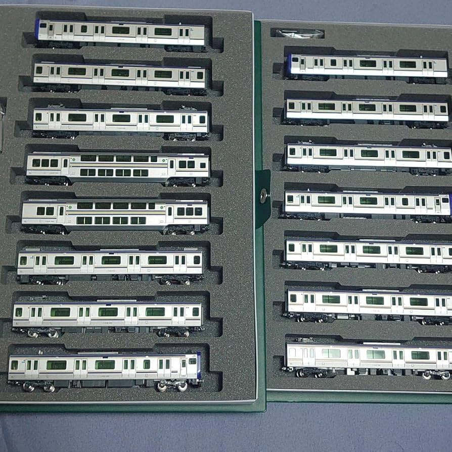 Amazon | 横須賀線 E235系 15両セット KATO Nゲージ 鉄道模型 | 鉄道