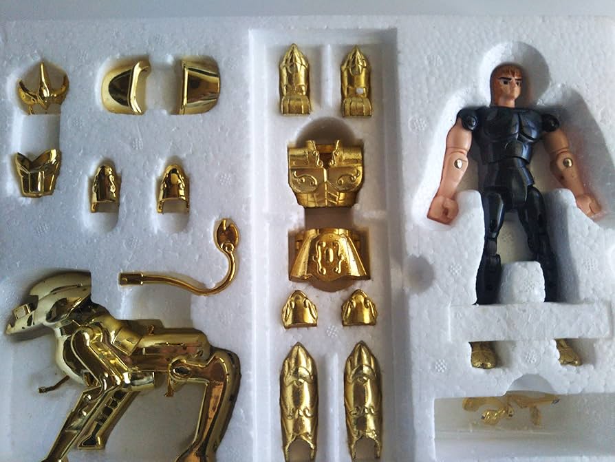 Amazon.co.jp: 聖闘士星矢 レオクロス 獅子座の聖衣 バンダイ : ホーム