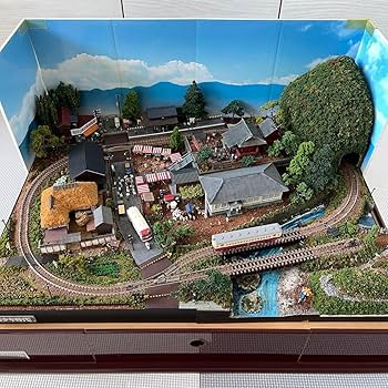Amazon.co.jp: 少年時代 ジオラマ 完成品 Nゲージ 車両3台付き : ホビー