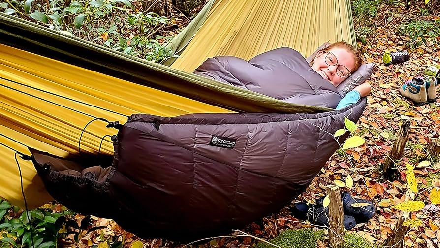 GO Outfitters ハンモック用キルト ブラック/グレー GO Outfitters