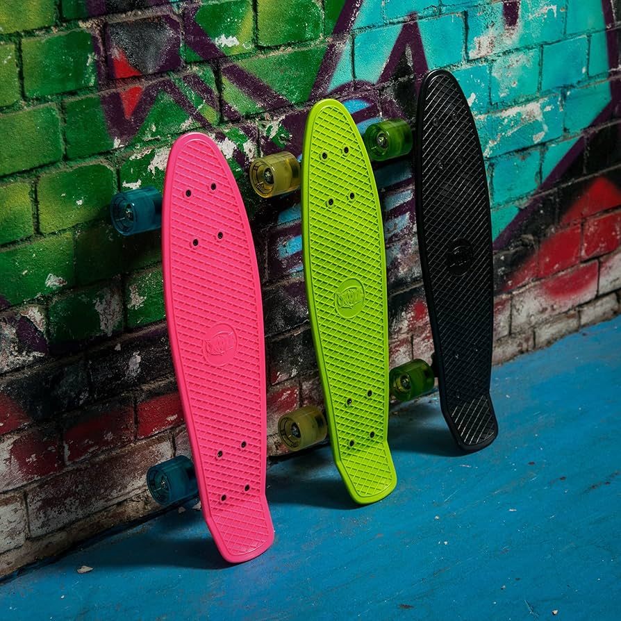 Amazon.co.jp: Xootz Kidの完全レトロプラスチックスケートボード、LED