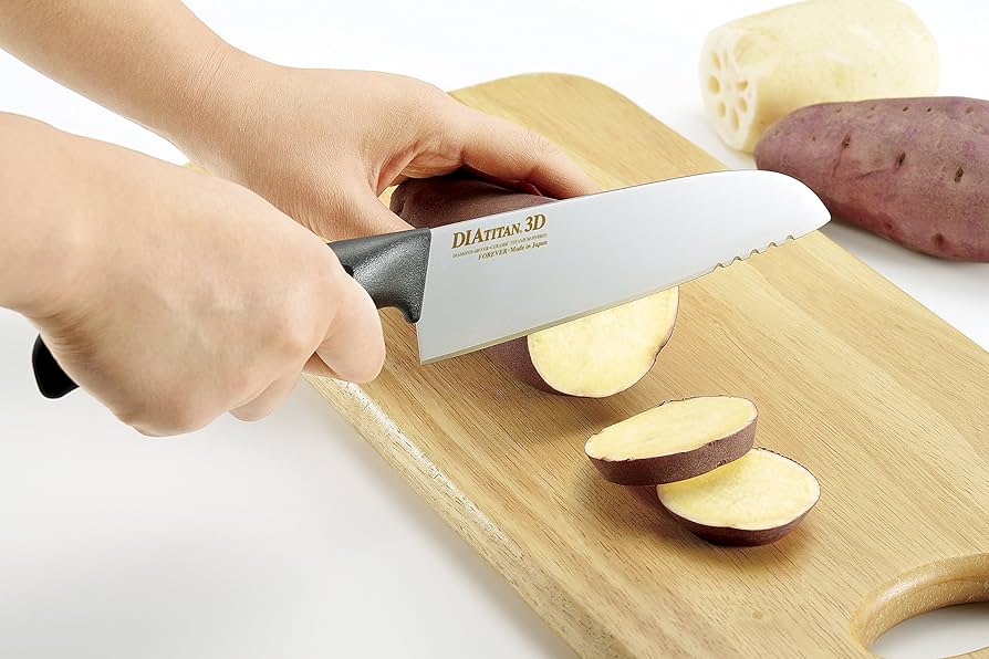 Amazon｜フォーエバー 日本製 ダイアチタン3D包丁 160mm (砥ぎ傾斜付き