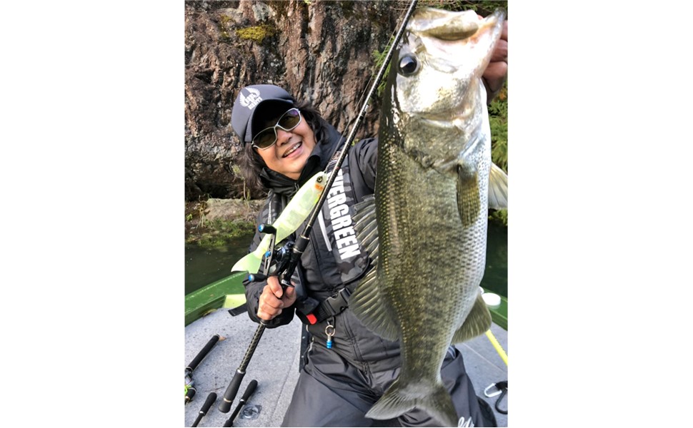 Amazon | エバーグリーン(EVERGREEN) インフレータブルジャケット