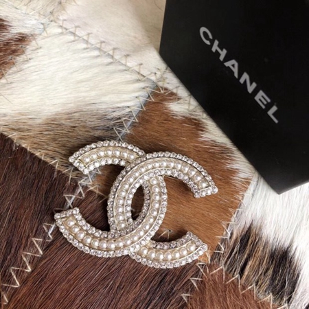 シャネル ブローチ Chanel brooch ゴールドCC パールシャネル