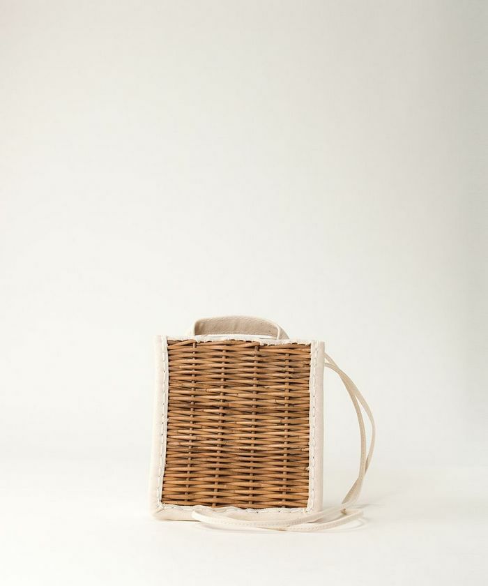 eb.a.gos エバゴス WOMEN バッグ | マドリガル公式サイト - MADRIGAL