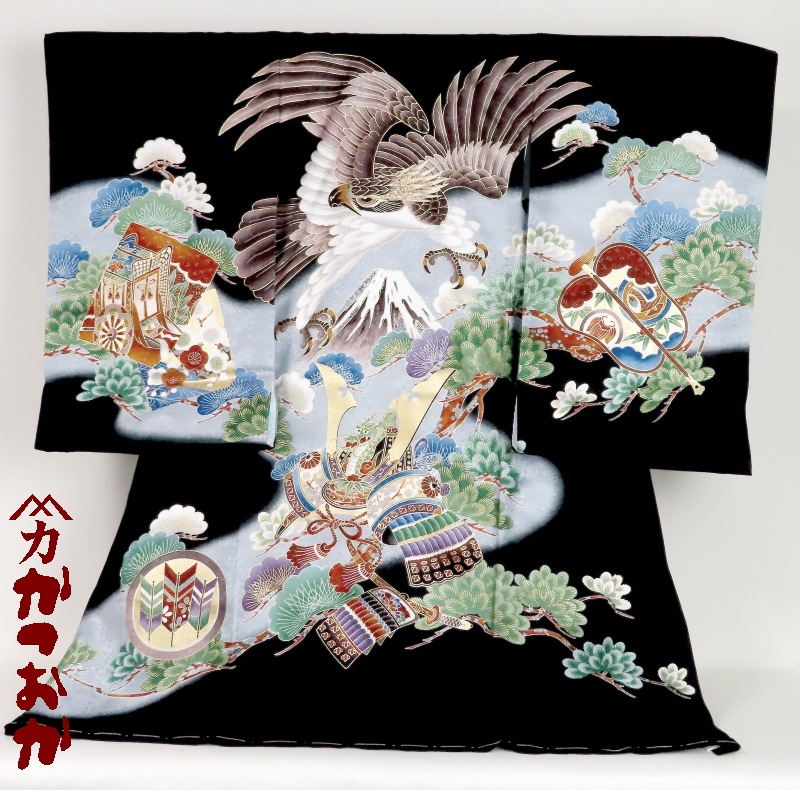 黒地 鷲と花模様 着物 絹製