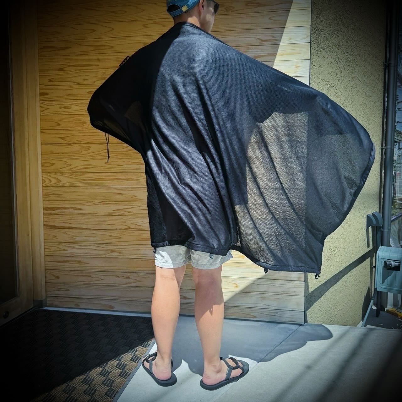 太陽と山別注ADRIFT BLANKET - Black / Orange / Pink <font size=