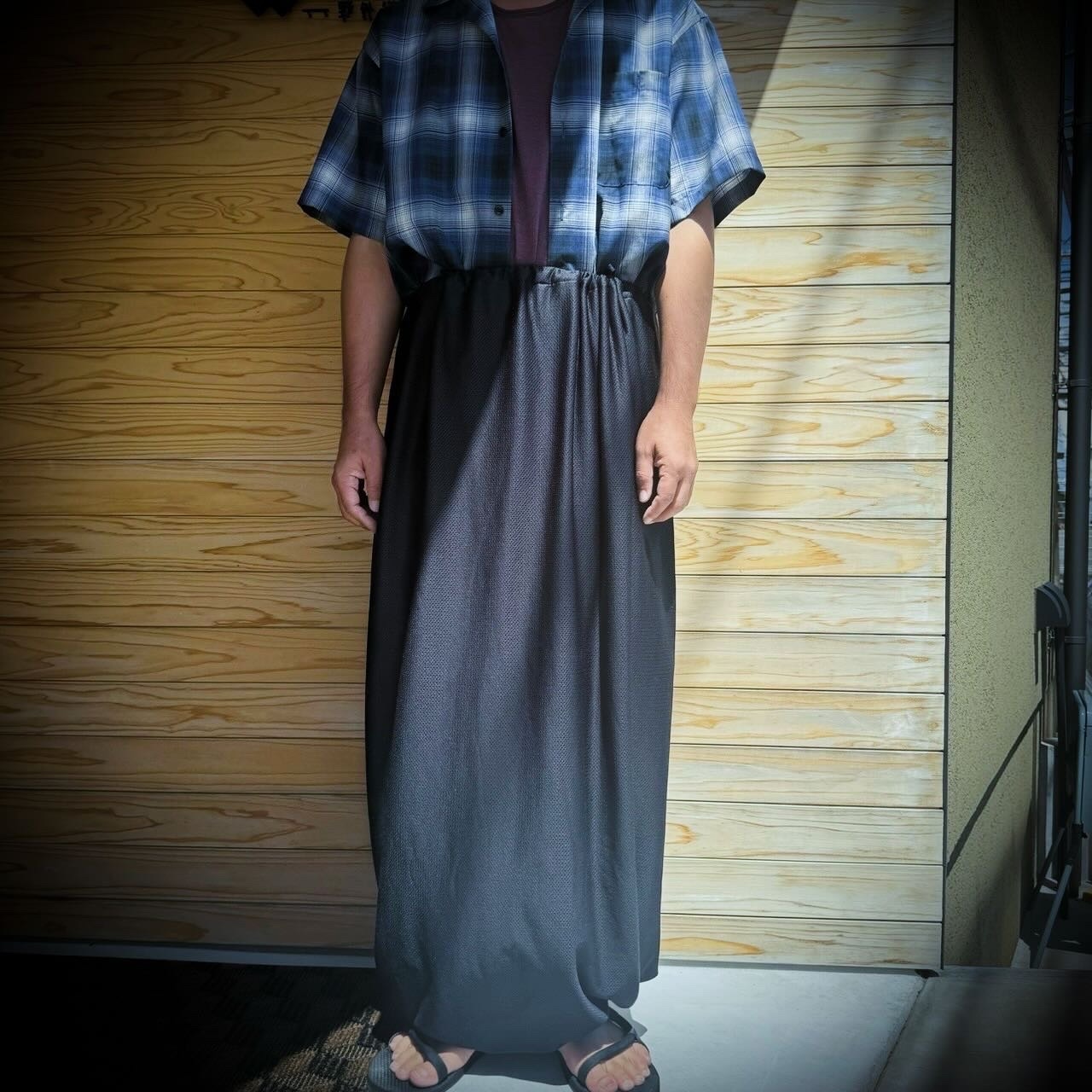 太陽と山別注ADRIFT BLANKET - Black / Orange / Pink <font size=