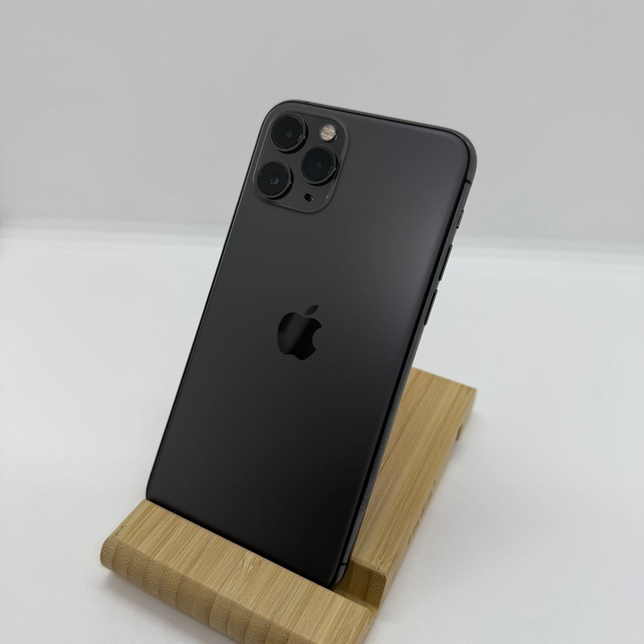 iPhone 11 Pro スペースグレイ 256 GB SIMフリー iPhone 11 Pro