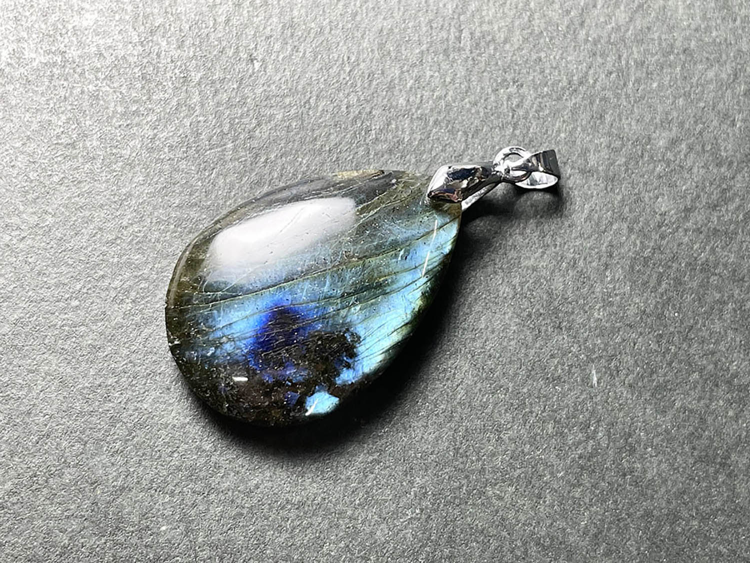 ラブラドライト ペンダントトップ