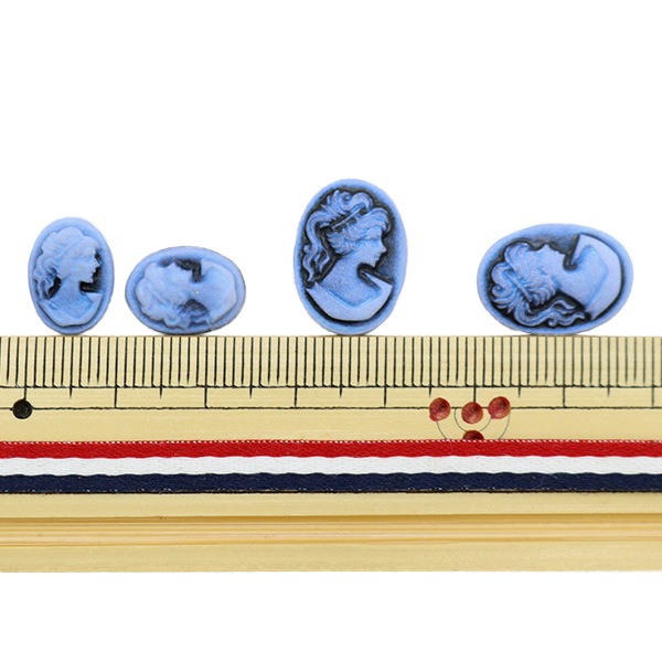 ビーズセール】 アクセサリー素材 『カメオミックス ブルー 4個入り