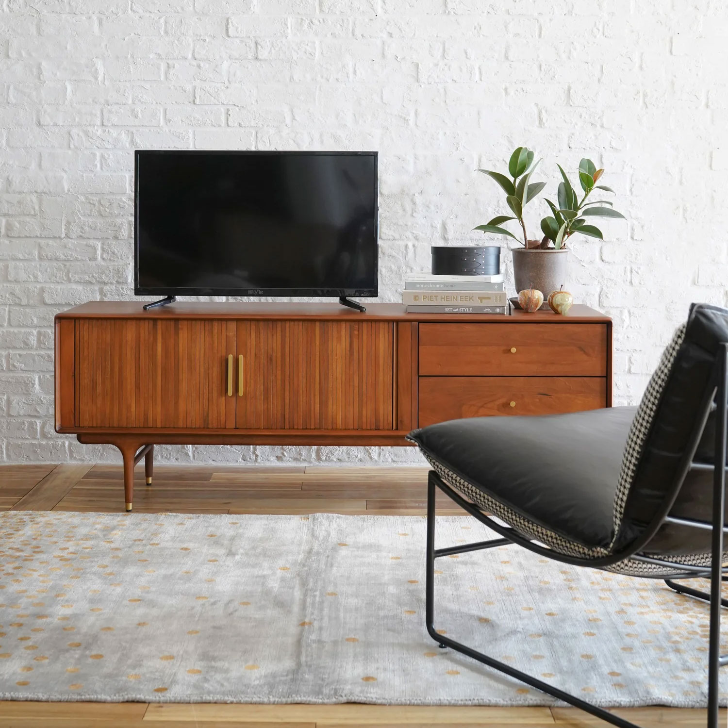 XANDER DESIGNS】JULIE TV BOARD 1600 poplar / white oak ※送料無料