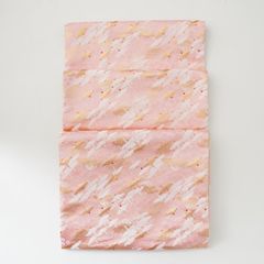 西陣織 金鶴 テーブルランナー ピンク ｜ 四季折々のおしゃれな和食器