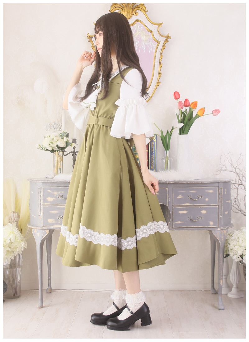 最短即日出荷】四つ葉広がる全円スカート.+*シロツメクサの上品