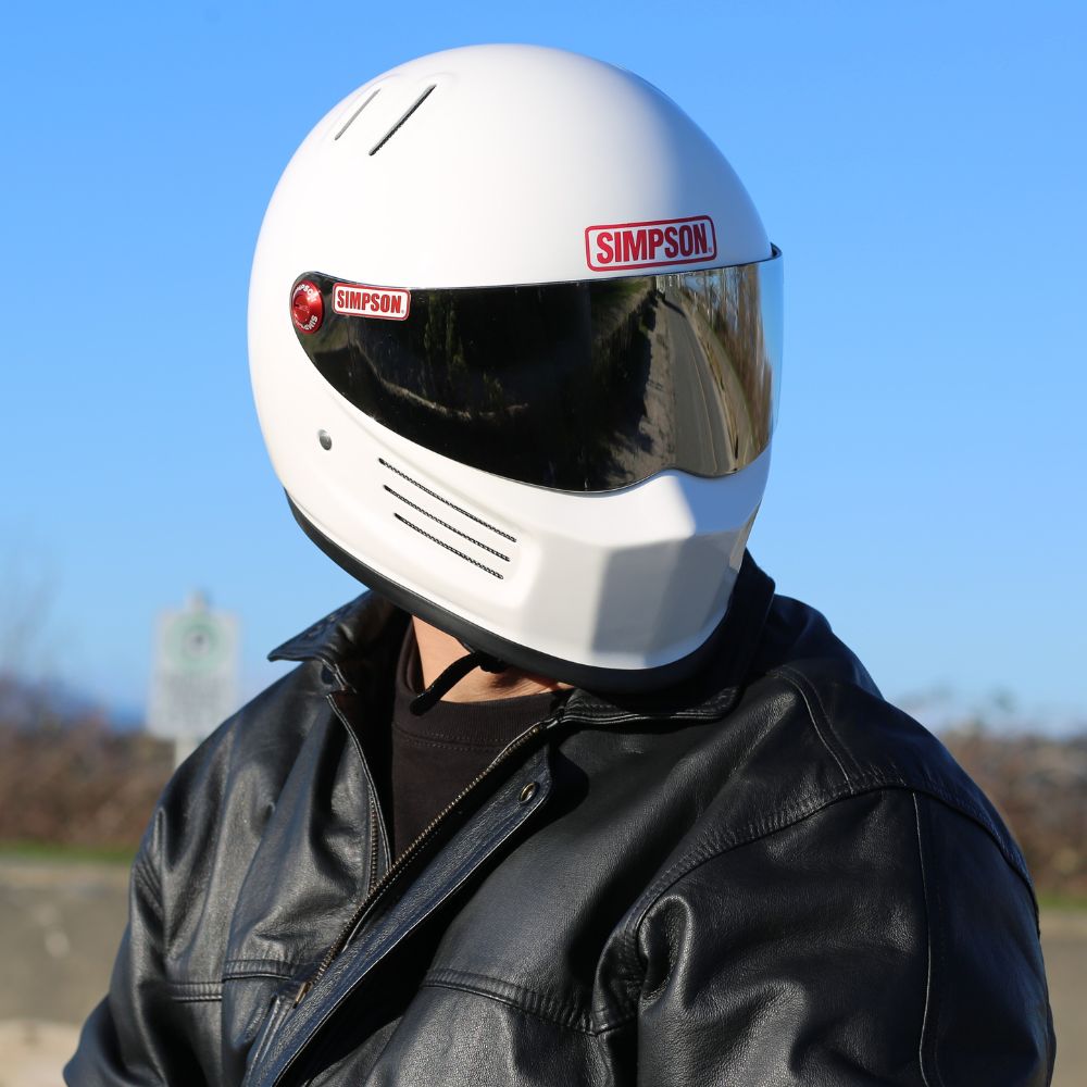 SIMPSON BANDIT Pro ホワイト | SIMPSONヘルメット公認オンラインストア