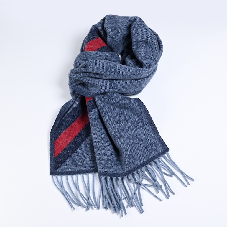 GUCCI グッチ GGパターン マフラー グレー GUCCI GGパターン マフラー