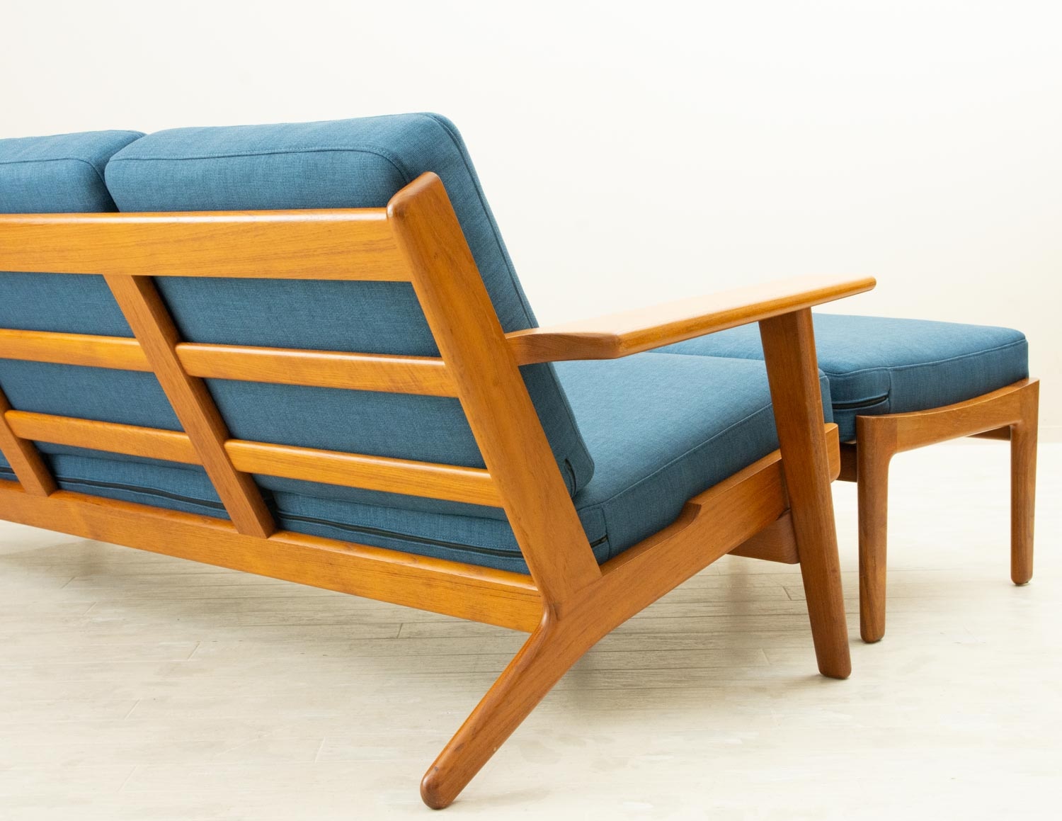 ハンス・ウェグナー GE290 3人掛け ソファ オットマン チーク 北欧