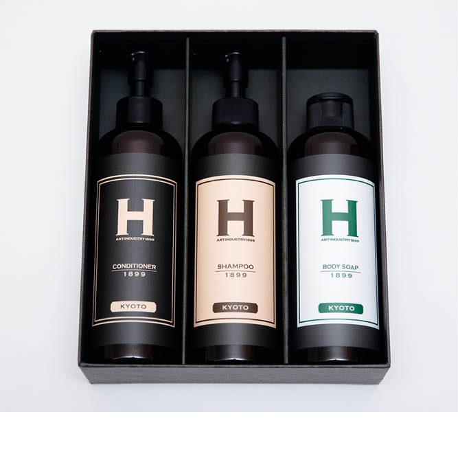 ギフトボックス入 シャンプー・コンディショナー・シャワージェル3本