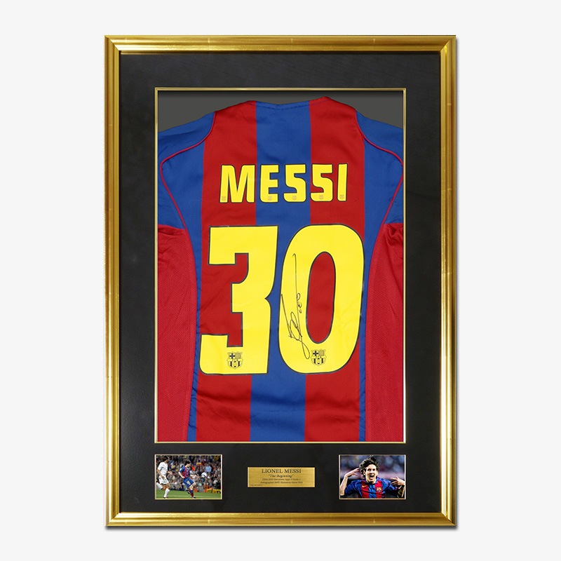 激レア リオネル·メッシ 直筆サイン入り写真 Amazon.co.jp【メッシ