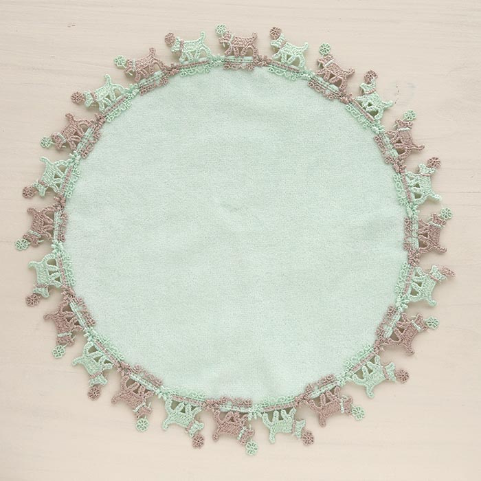 完売】 近沢レース店 タオルハンカチ おさんぽ ライトグリーン