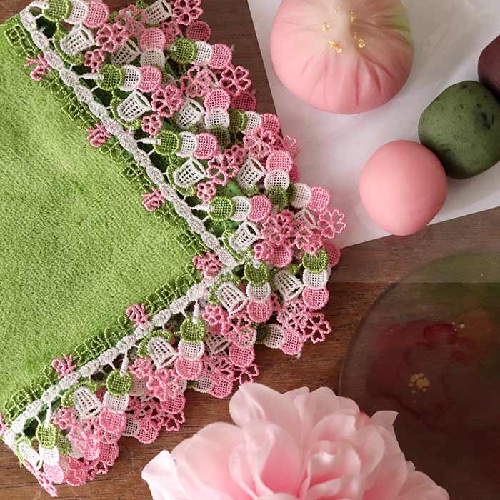 完売】 近沢レース店 タオルハンカチ 花より団子 グリーン シーズン