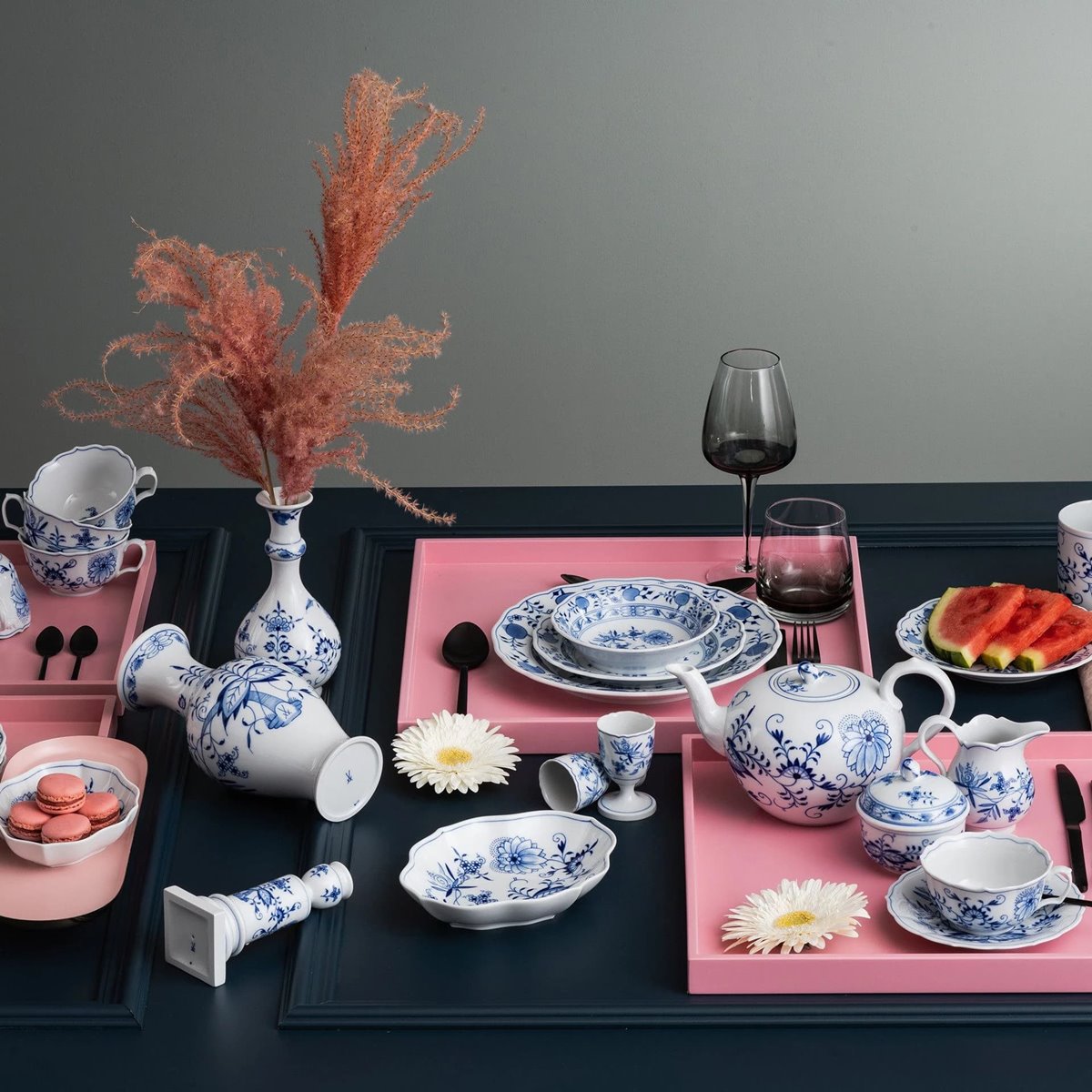 マイセン ブルーオニオン 三日月プレート 800101/00245 | ブルー